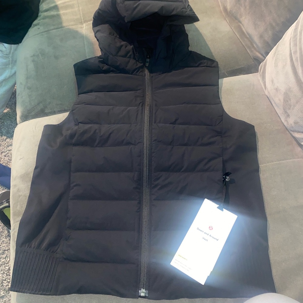 Lululemon Down and Around vest